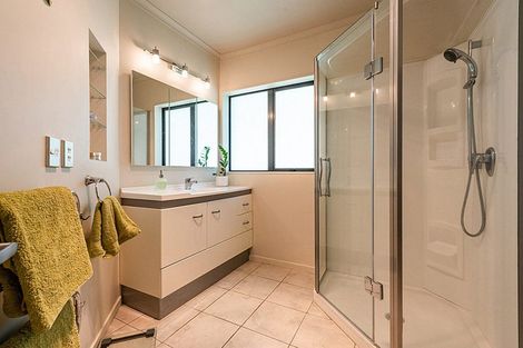 Photo of property in 11 Port Lane, Whitby, Porirua, 5024