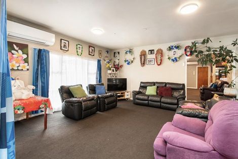 Photo of property in 17 Woodham Courts, Linwood, Christchurch, 8062