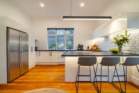 Photo of property in 63 Lawrence Street, Mornington, Dunedin, 9011