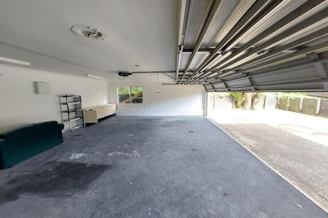 Photo of property in 2 Gallony Avenue, Massey, Auckland, 0614