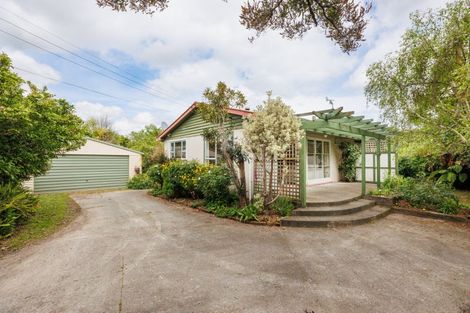 Photo of property in 6 Eton Place, Terrace End, Palmerston North, 4410