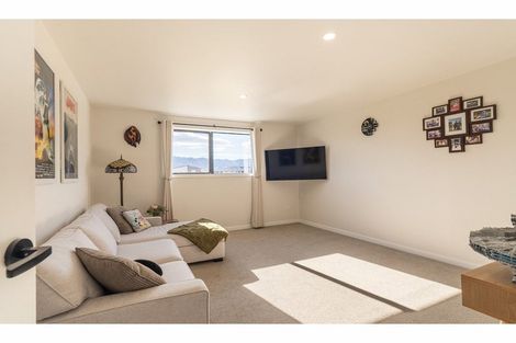 Photo of property in 1 Tussock Crescent, Twizel, 7901