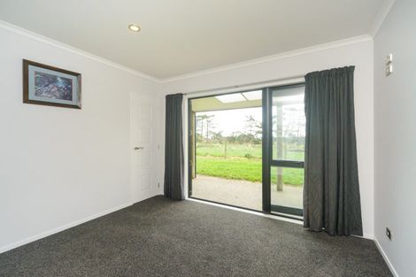 Photo of property in 6 Akers Road, Linton, Palmerston North, 4472
