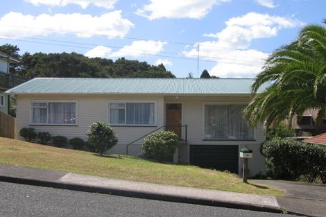 Photo of property in 20 Camelot Place, Glenfield, Auckland, 0629