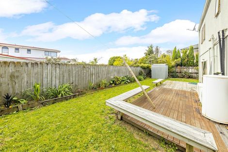 Photo of property in 7a Andover Way, Goodwood Heights, Auckland, 2105