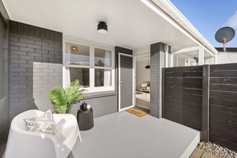 Photo of property in 2d Allison Avenue, Mount Maunganui, 3116