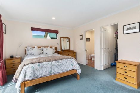 Photo of property in 128 William Brittan Avenue, Halswell, Christchurch, 8025
