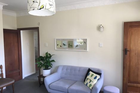 Photo of property in 40 Jackson Street, Island Bay, Wellington, 6023