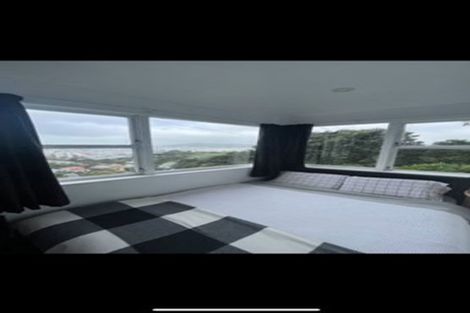 Photo of property in 60 Mortimer Terrace, Brooklyn, Wellington, 6021