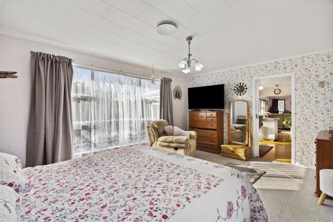 Photo of property in 339 Tukapa Street, Hurdon, New Plymouth, 4310