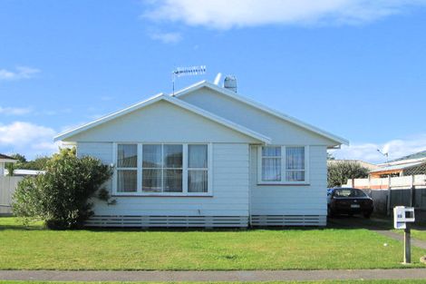 Photo of property in 12 Cottrell Crescent, Onekawa, Napier, 4110