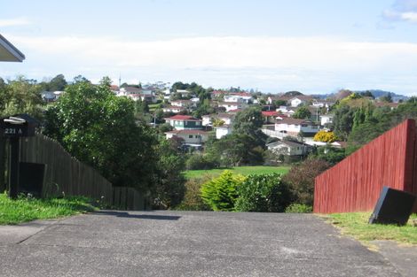 Photo of property in 219a Glengarry Road, Glen Eden, Auckland, 0602