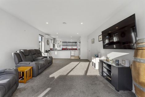 Photo of property in 39 Tara Crescent, Woodend, 7610