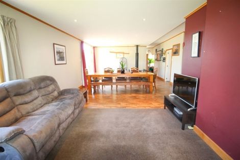 Photo of property in 333 Timaru-pareora Highway, Normanby, Timaru, 7971