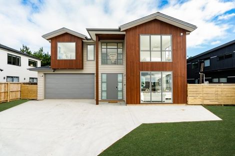 Photo of property in 36 Resolution Drive, Gulf Harbour, Whangaparaoa, 0930