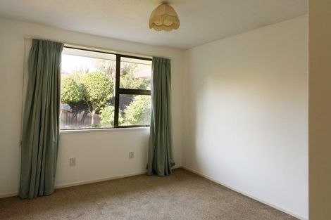 Photo of property in 26 Rembrandt Place, Burnside, Christchurch, 8053