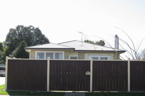 Photo of property in 14a John Laughton Place, Whakatane, 3120