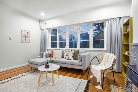 Photo of property in 27 Hayward Terrace, Waiwhetu, Lower Hutt, 5010