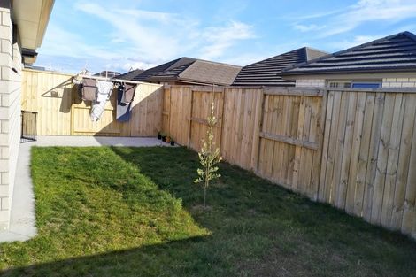 Photo of property in 25 Tamapahore Boulevard, Papamoa Beach, Papamoa, 3118