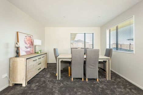 Photo of property in 30 Finstock Way, Rolleston, 7614