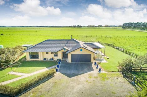 Photo of property in 1582 Rongotea Road, Kairanga, Palmerston North, 4475