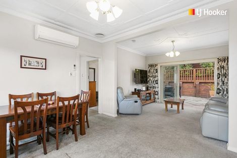Photo of property in 35 Forfar Street, Clyde Hill, Dunedin, 9011