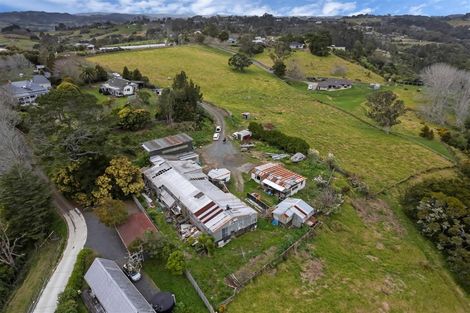 Photo of property in 375 Whitford Road, Whitford, Howick, 2571