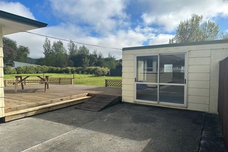 Photo of property in 105 Brandon Street, Featherston, 5710