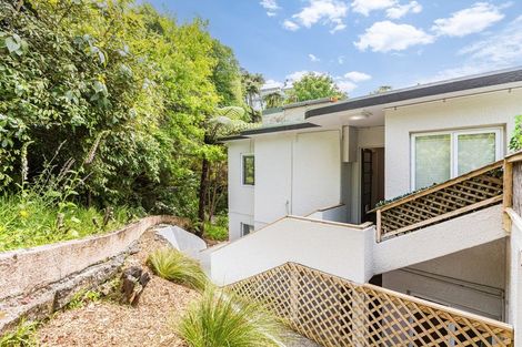 Photo of property in 13b Kim Street, Khandallah, Wellington, 6035