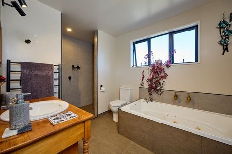 Photo of property in 9 Grays Lane, Kaikoura, 7300