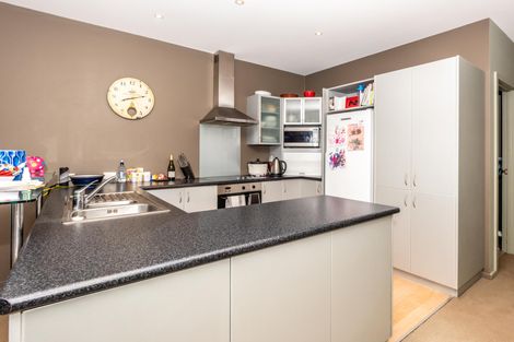 Photo of property in Bay View, 9/90 Customhouse Street, Gisborne, 4010