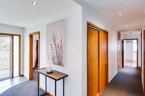 Photo of property in 44 James Foley Avenue, Pirimai, Napier, 4112