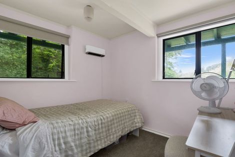 Photo of property in 100b Grand Vue Road, Kawaha Point, Rotorua, 3010
