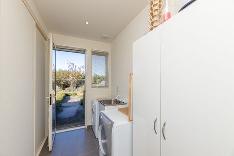 Photo of property in 62 Windsor Drive, Kirwee, Darfield, 7571