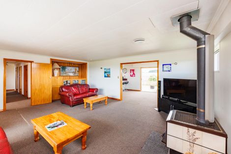 Photo of property in 218 Taipo Road, Rongotea, Palmerston North, 4476
