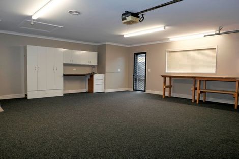 Photo of property in 6 Trusham Court, Paraparaumu, 5032