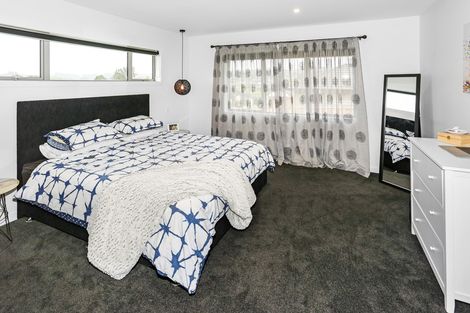 Photo of property in 28 Hillpark Drive, Pokeno, 2402