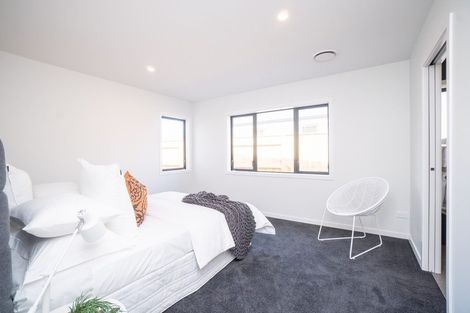 Photo of property in 28 Freedom Drive, Kelvin Grove, Palmerston North, 4414