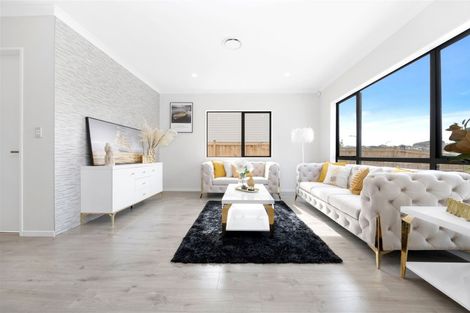 Photo of property in 96 Ksenia Drive, Flat Bush, Auckland, 2019