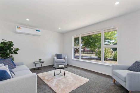 Photo of property in 38 Pinehurst Crescent, Russley, Christchurch, 8042