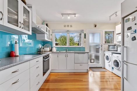 Photo of property in 49a Mains Avenue, Kensington, Whangarei, 0112