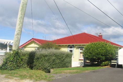 Photo of property in 136 Maupuia Road, Miramar, Wellington, 6022