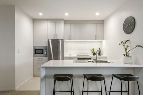 Photo of property in 205/8 Waikumete Road, Glen Eden, Auckland, 0602