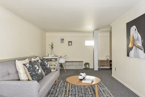 Photo of property in 3/25 Mount Albert Road, Mount Albert, Auckland, 1025