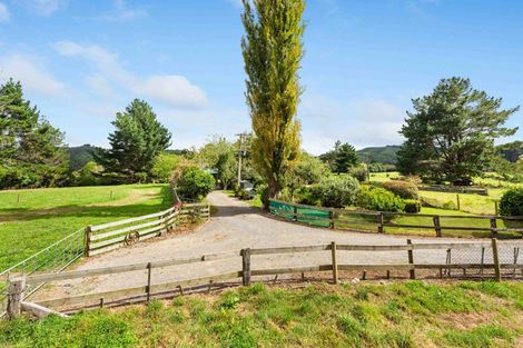 Photo of property in 332 Kuku East Road, Kuku, Levin, 5570