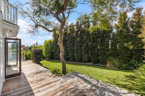 Photo of property in 23 St Marys Road, Saint Marys Bay, Auckland, 1011