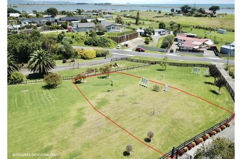 Photo of property in 83 Spencer Avenue, Maketu, Paengaroa, 3189