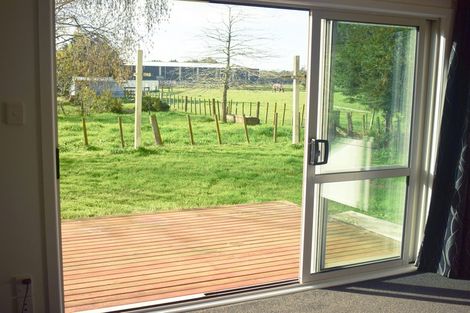 Photo of property in 137 Walkers Road, Longburn, Palmerston North, 4477