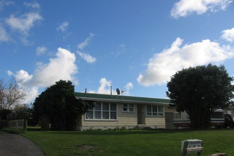 Photo of property in 38 Halswell Crescent, Westbrook, Palmerston North, 4412