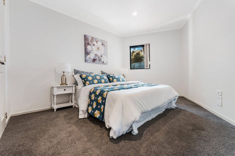 Photo of property in 48 Killybegs Drive, Pinehill, Auckland, 0632